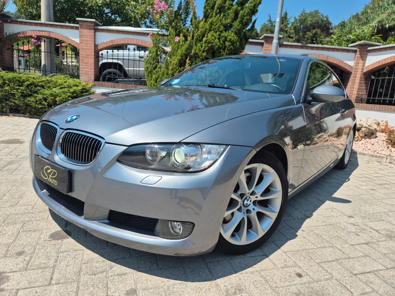 Bmw 325i -218CV Coupe' -AUTOMATICA-XENON-PELLE