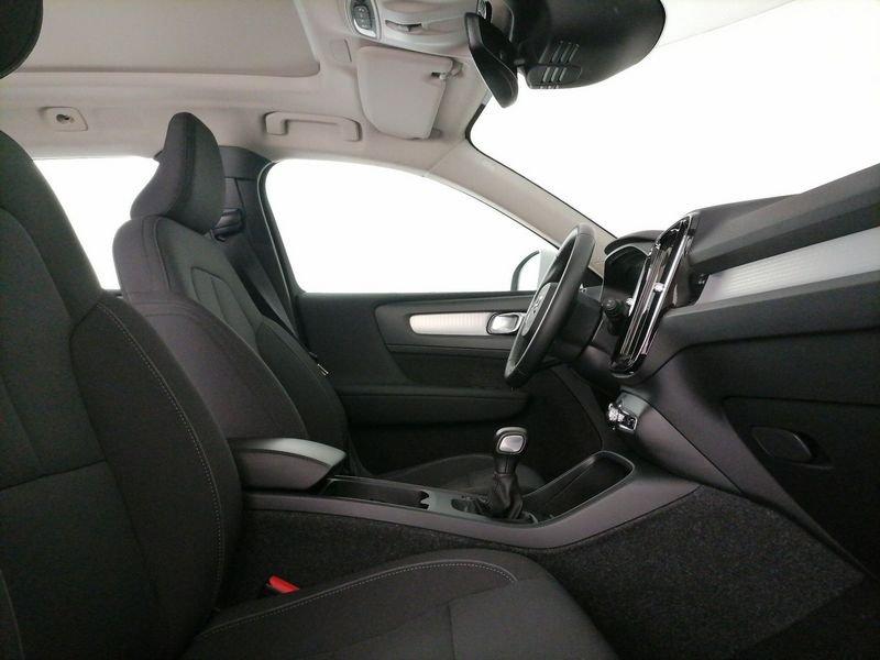 Volvo XC40 1.5 t3 Momentum 163cv my20