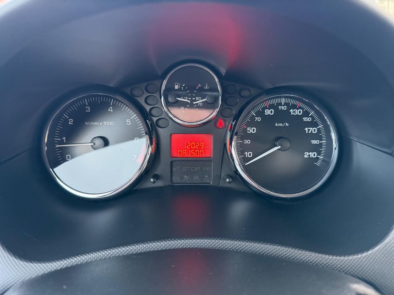 Peugeot 206 1.1 benzina 60 cv 2011 80.000 km