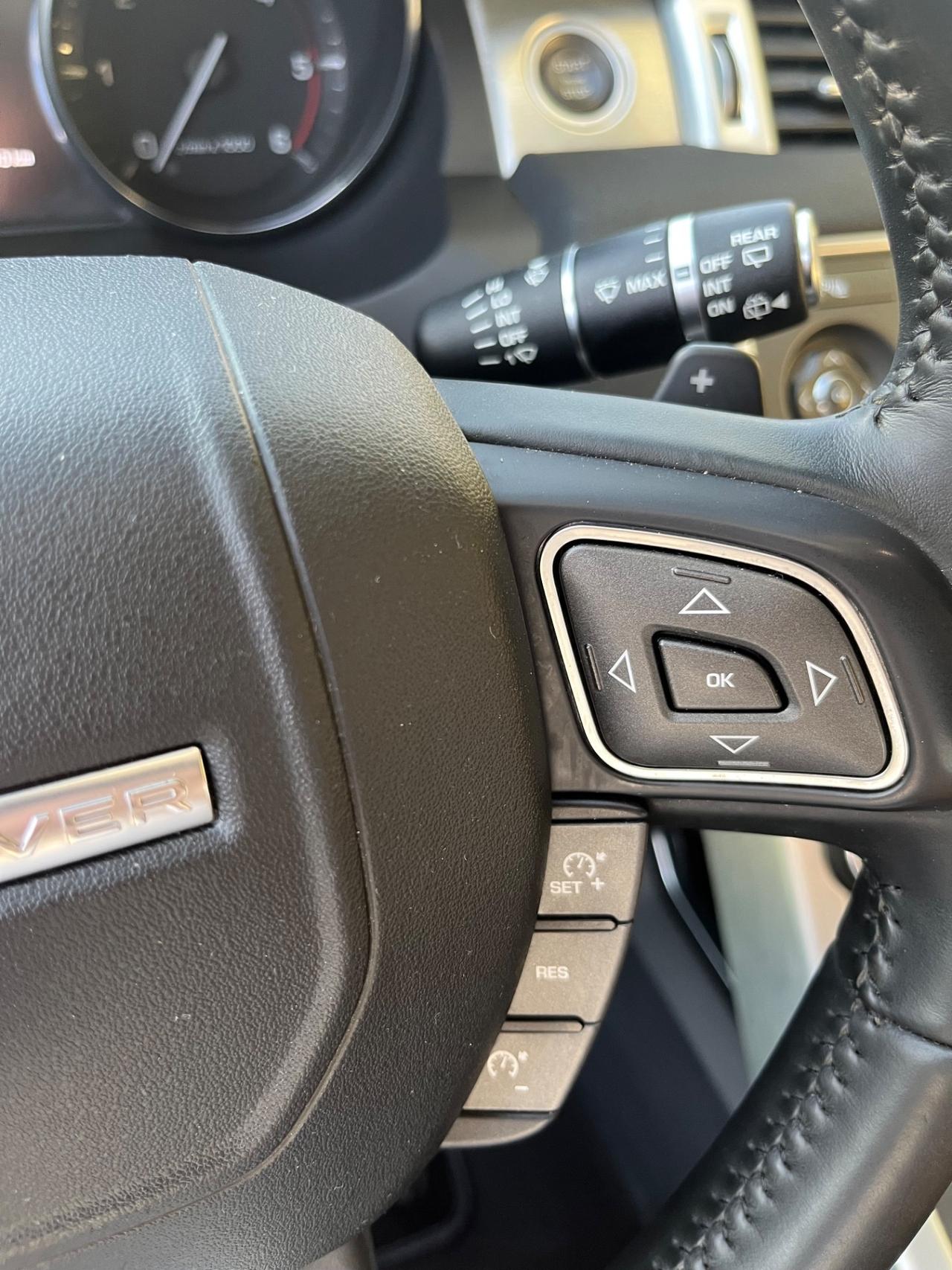 Range Rover Evoque 2.2 TD4 5p. Prestige