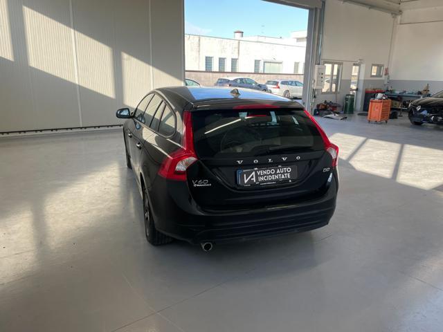 VOLVO V60 2.0 D2 120CV BUSINESS CAMBIO MANUALE *VA IN MOTO*