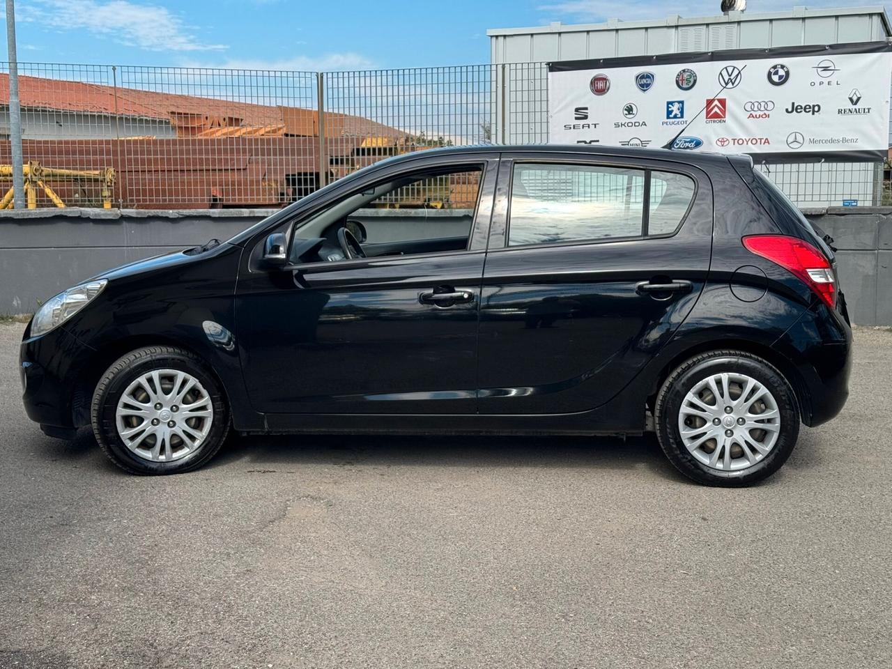 Hyundai i20 1.4 CRDi 5p. Sound Edition