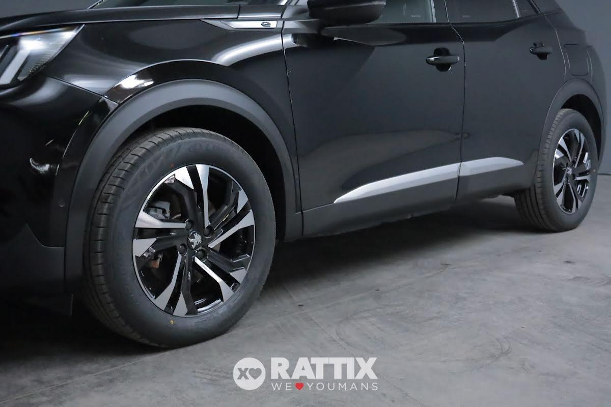 Peugeot e-2008 motore elettrico 100kW GT