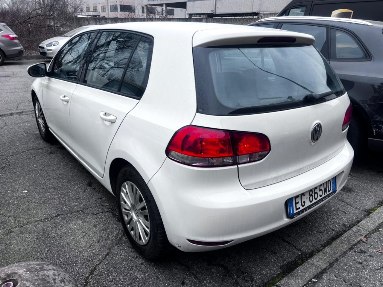 Volkswagen Golf 1.4 5p. Neopatentati