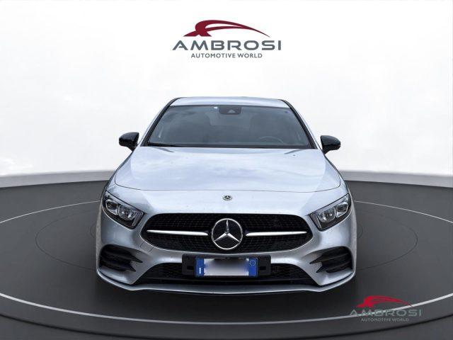 MERCEDES-BENZ A 180 180 d Automatic Premium Night Edition