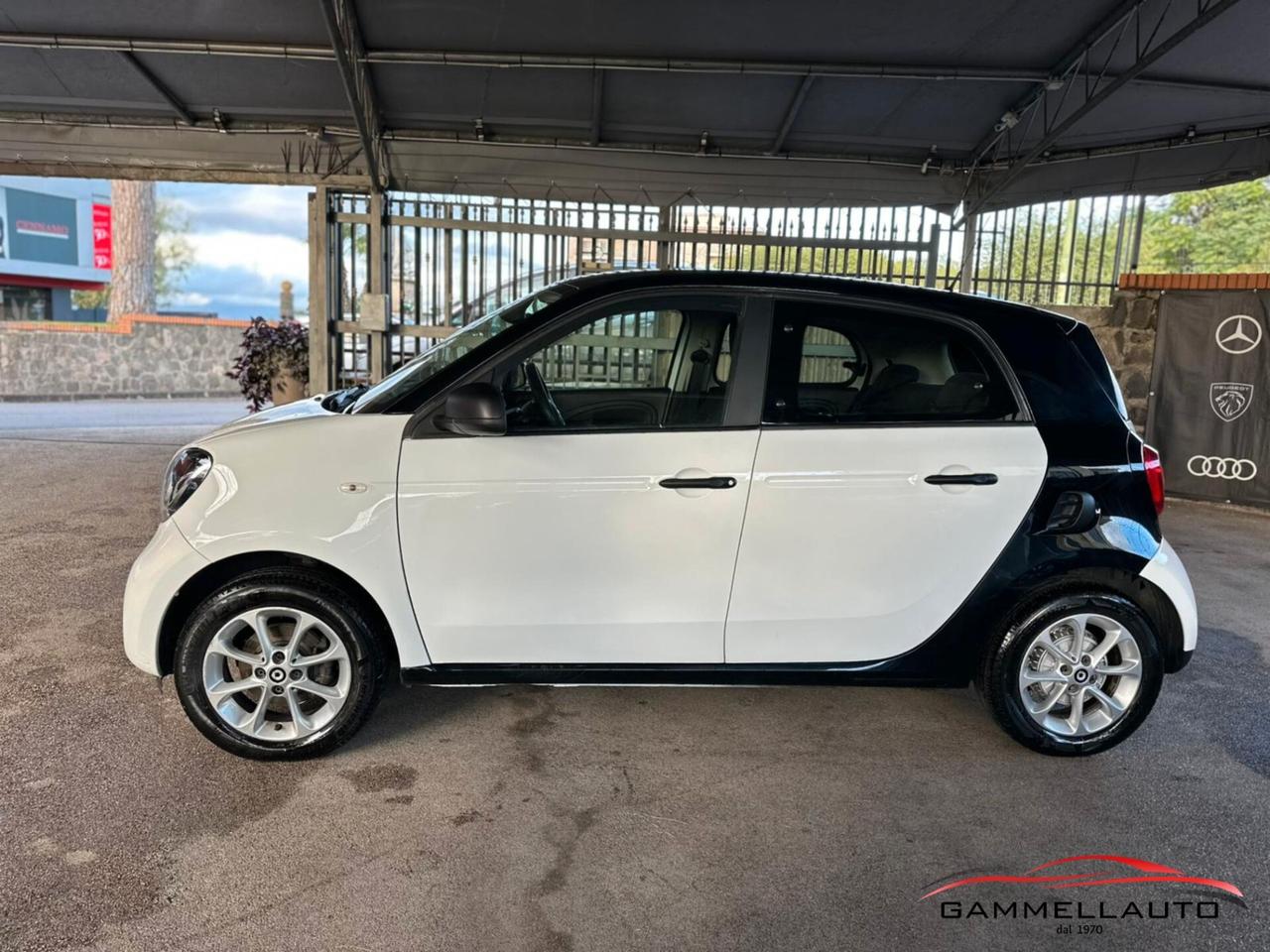 Smart ForFour 1.0 Youngster 71cv