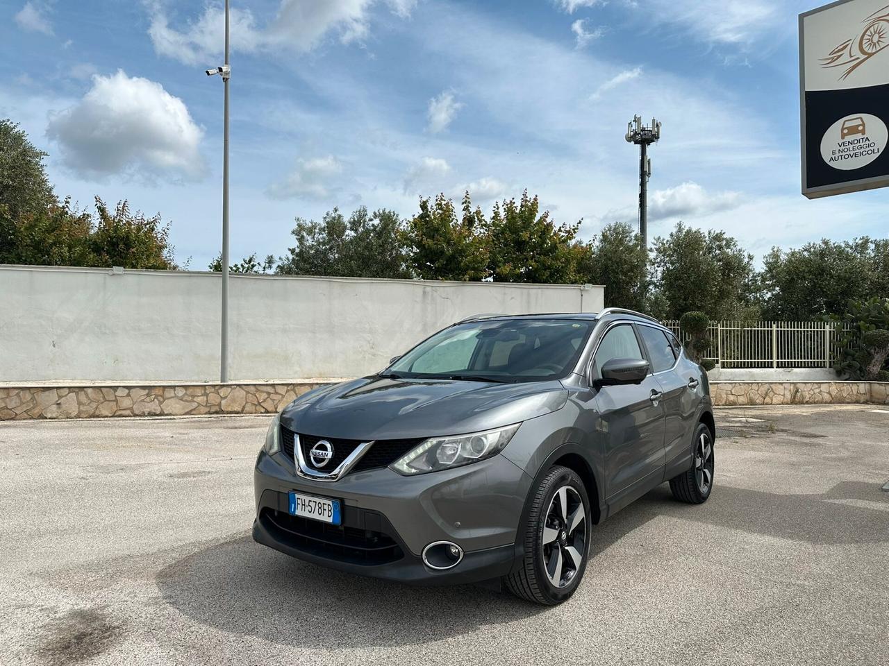 NISSAN QASHQAI 1.6 dCi 2WD Tekna