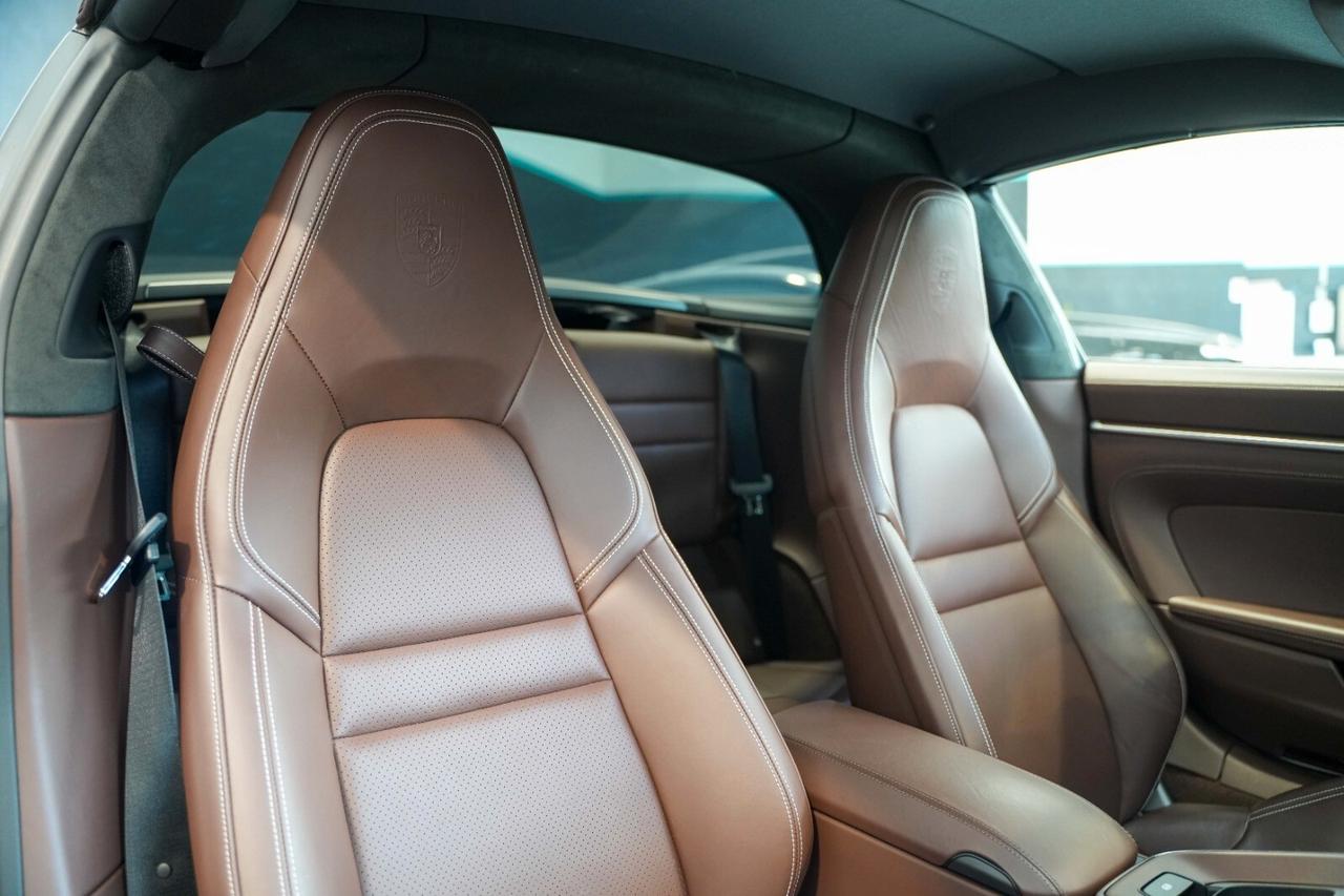 Porsche 911 992 Targa 4 BOSE/14-VIE/PELLECLUB