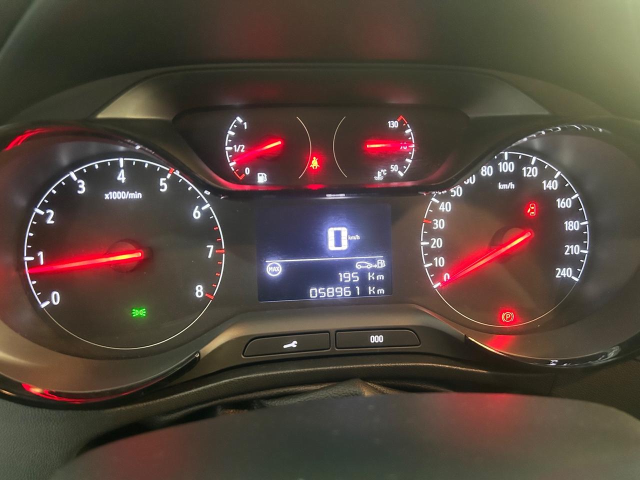 Opel Crossland 58’MILA KM PARI AL NUOVO