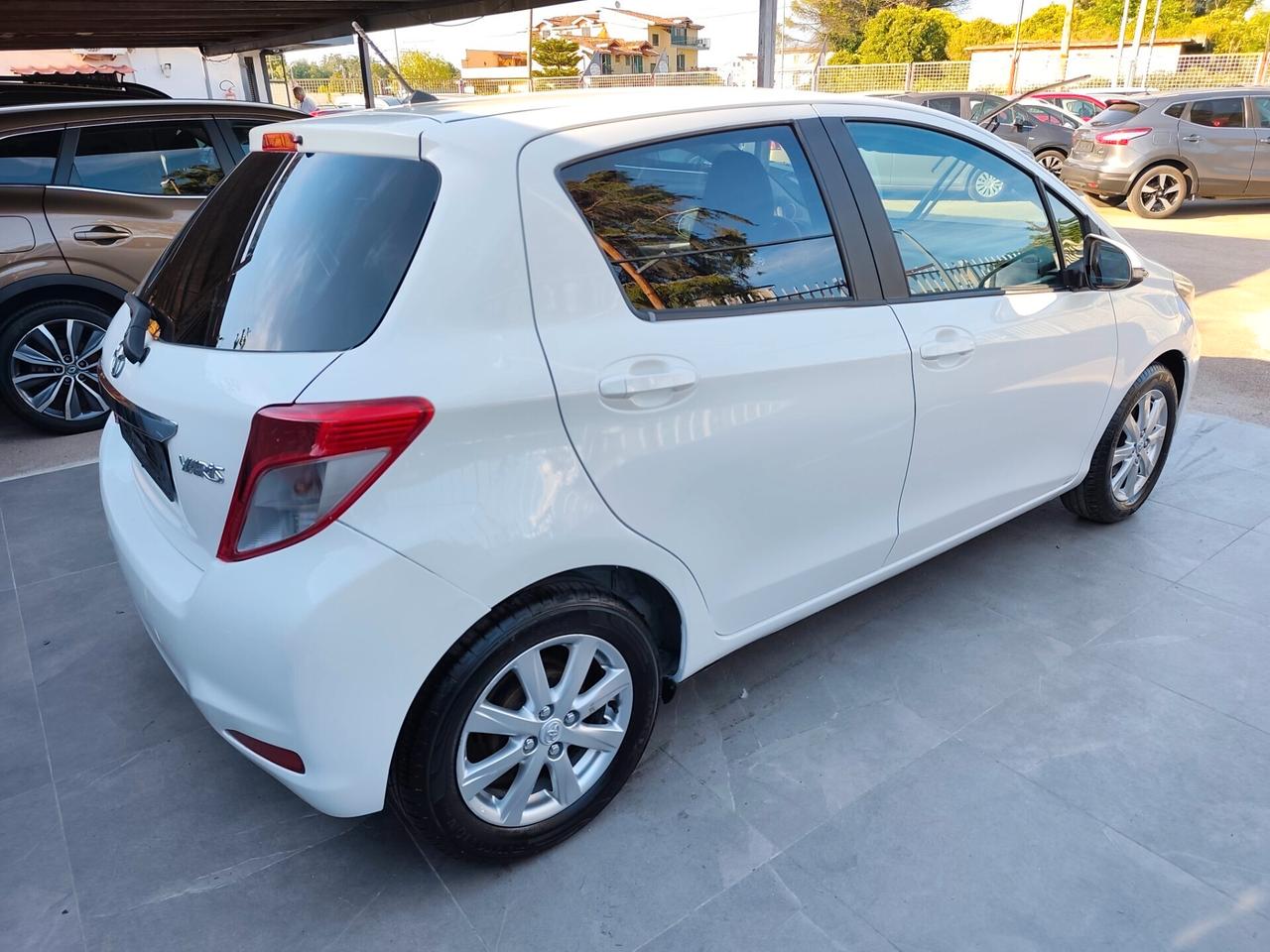 Toyota Yaris 1.0 BENZINA km 91000