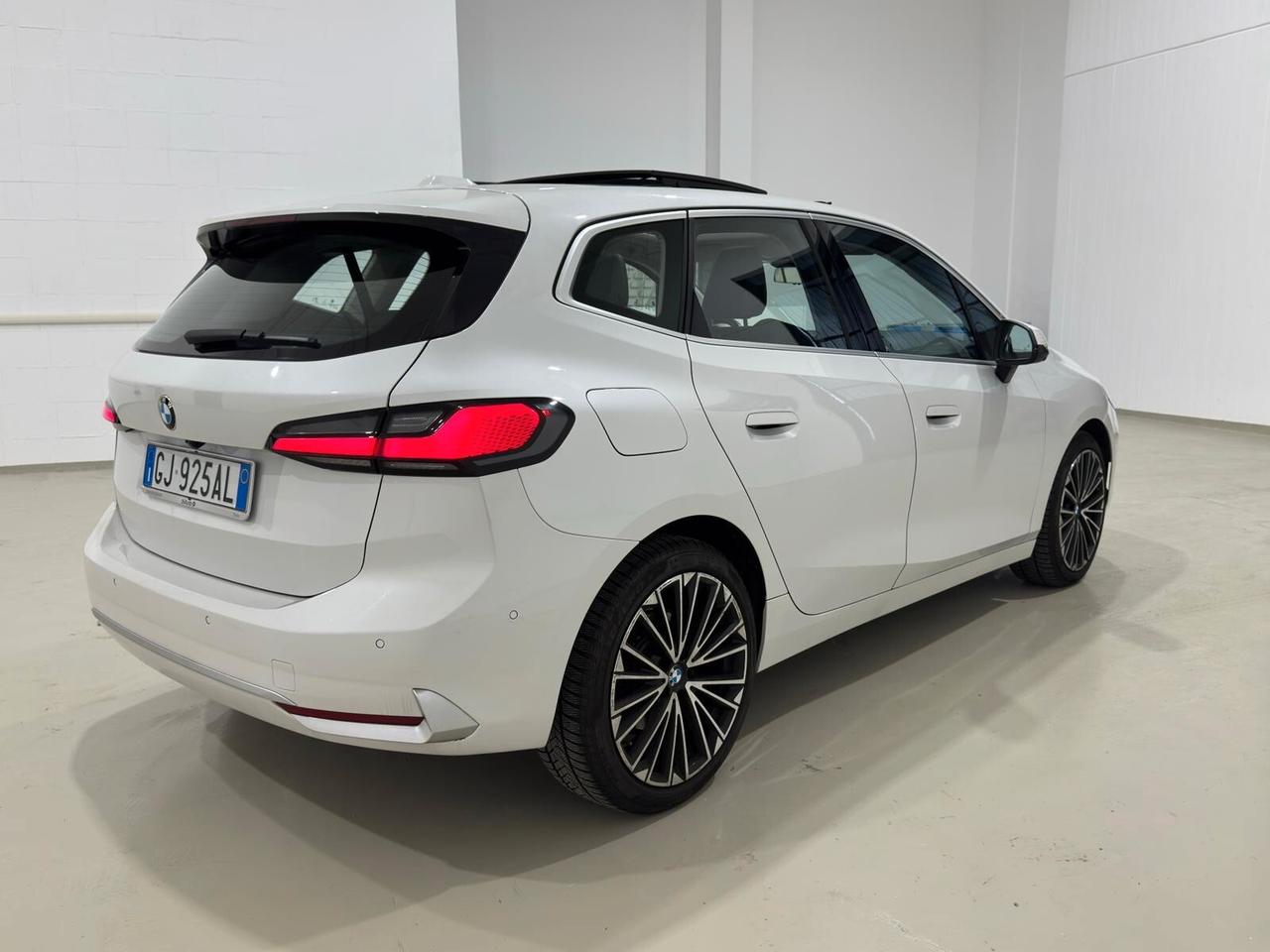 Bmw 2er Active Tourer 218d Msport