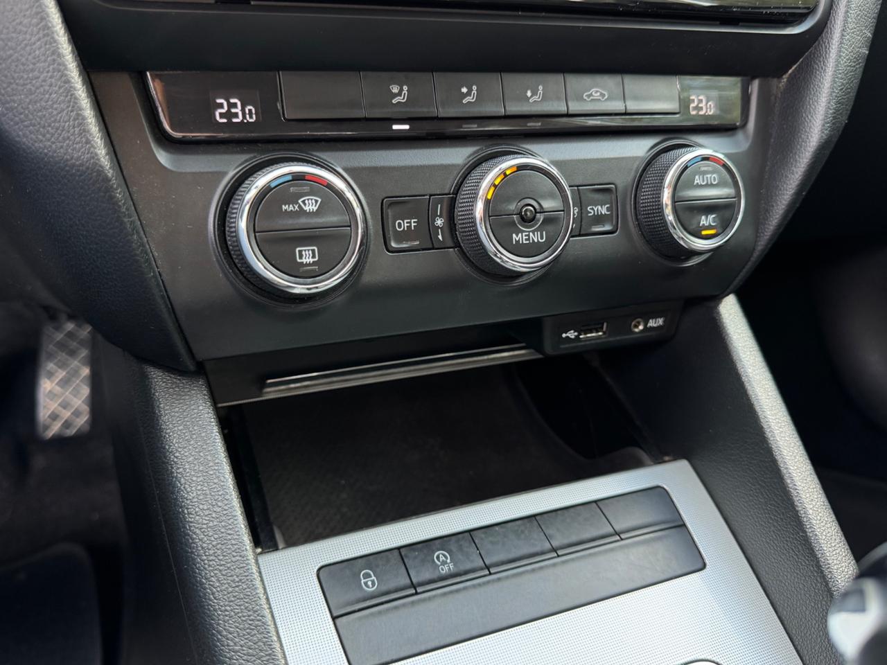 Skoda Octavia 1.6 TDI 110 CV DSG N1