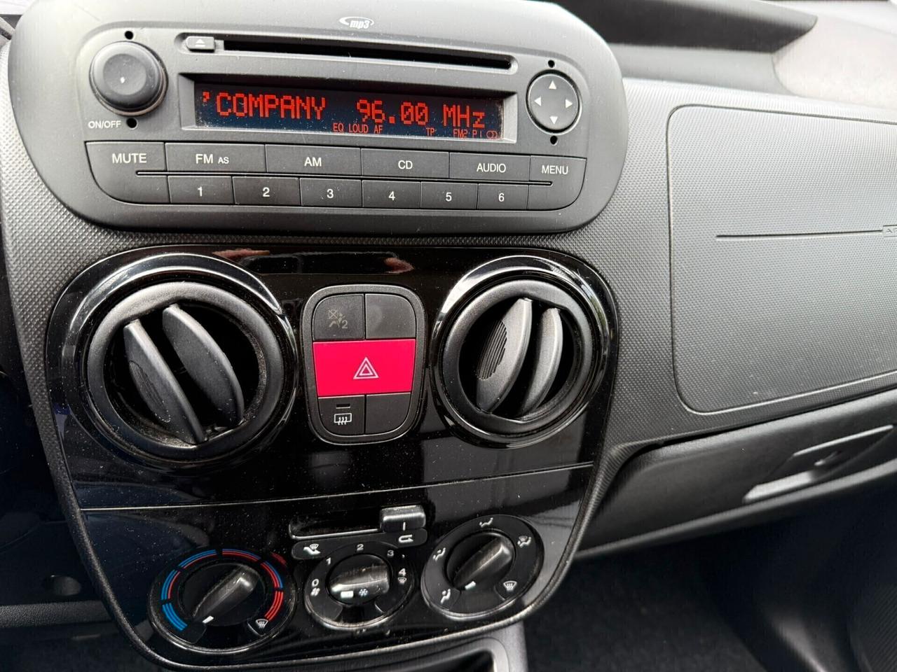 Fiat Qubo 1.3 MJT 75 CV gancio traino