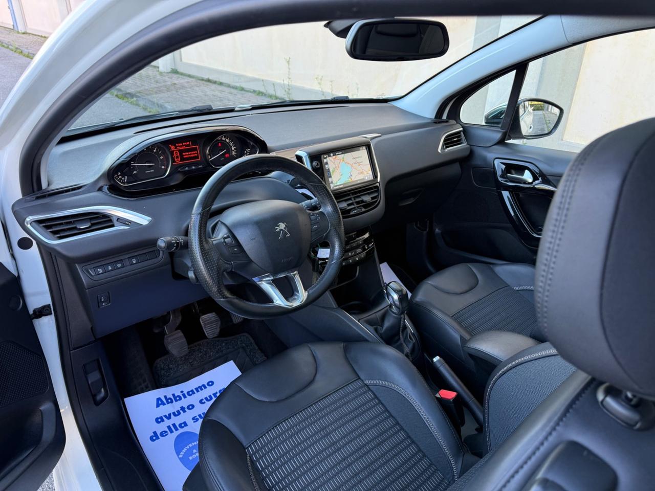 Peugeot 208 1.6 e-HDi 92 CV Stop&Start 3 porte Allure