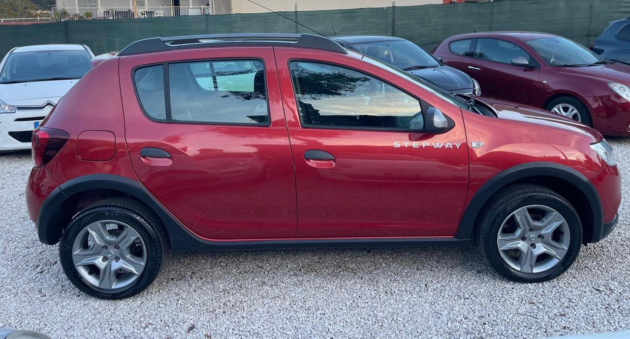 Dacia Sandero 1.5 dCi 8V 90CV Start&Stop Serie Speciale Wow
