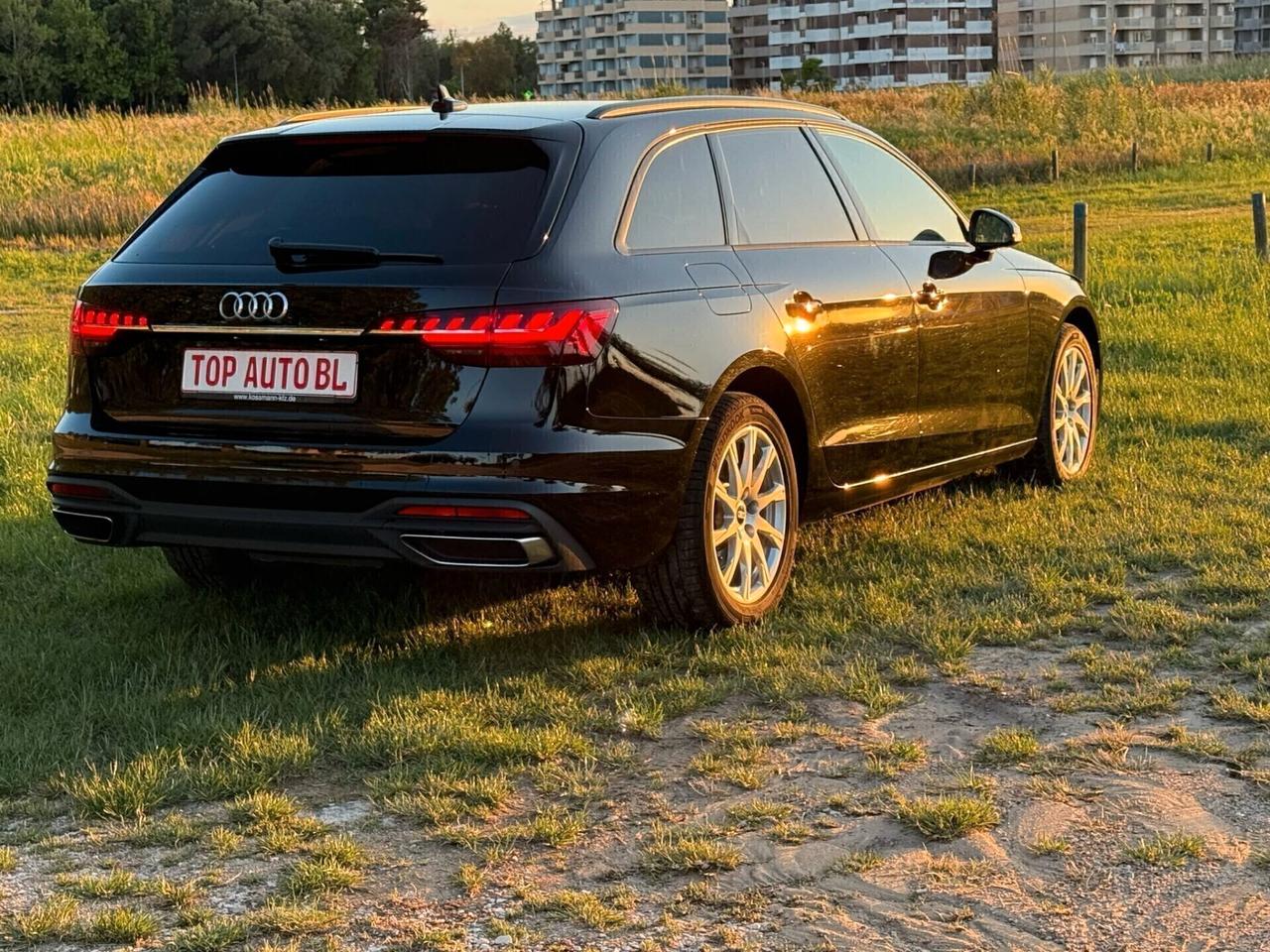 Audi A4 35 TDI/163 CV S tronic Business Advanced Virtual Cokpit