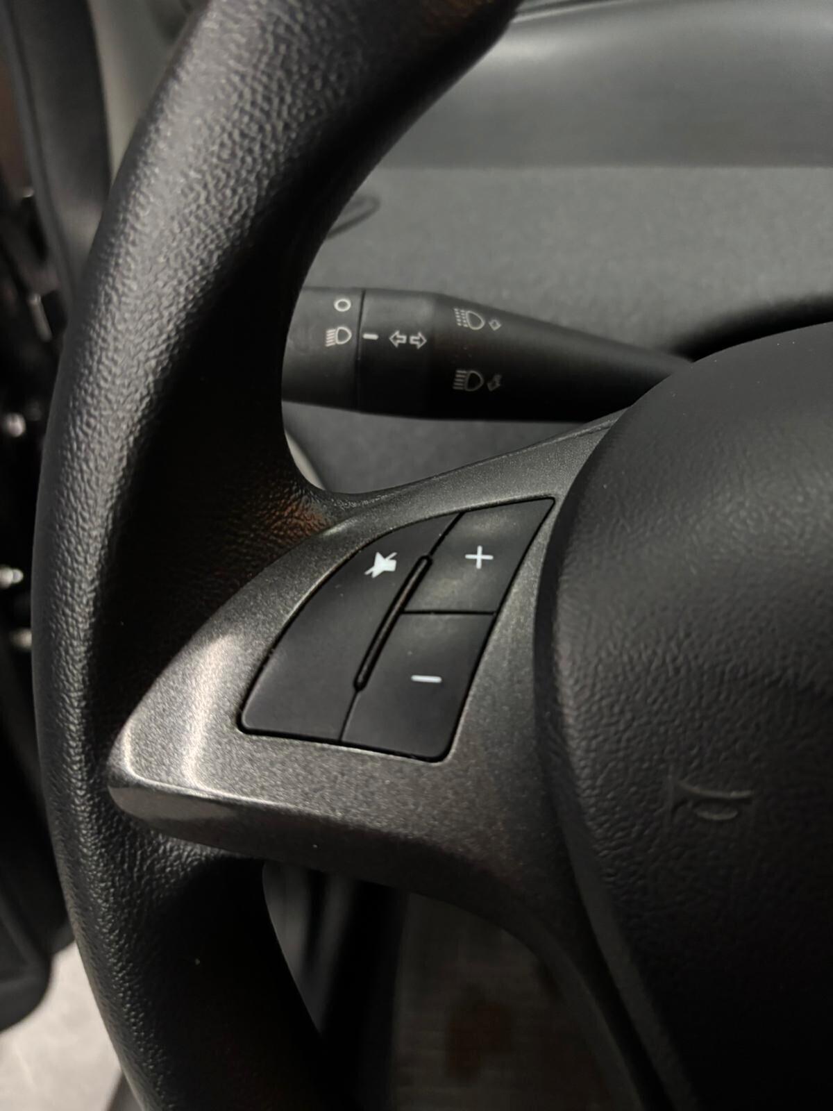 Lancia Ypsilon 1.0 FireFly 5 porte S&S Hybrid Ecochic Gold