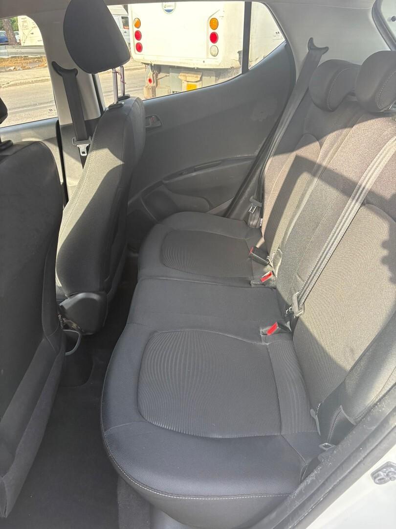 Hyundai i10 benzina 1.0 2020