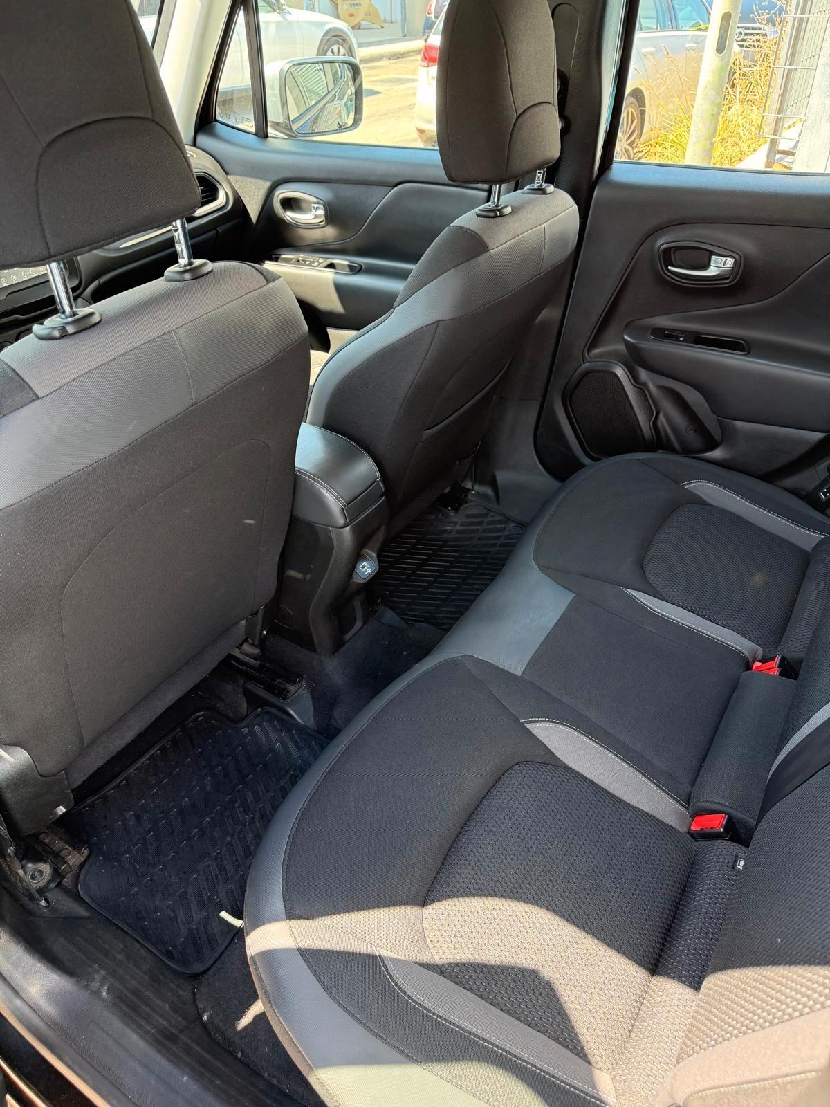 Jeep Renegade 1.6 Mjt 130 CV S
