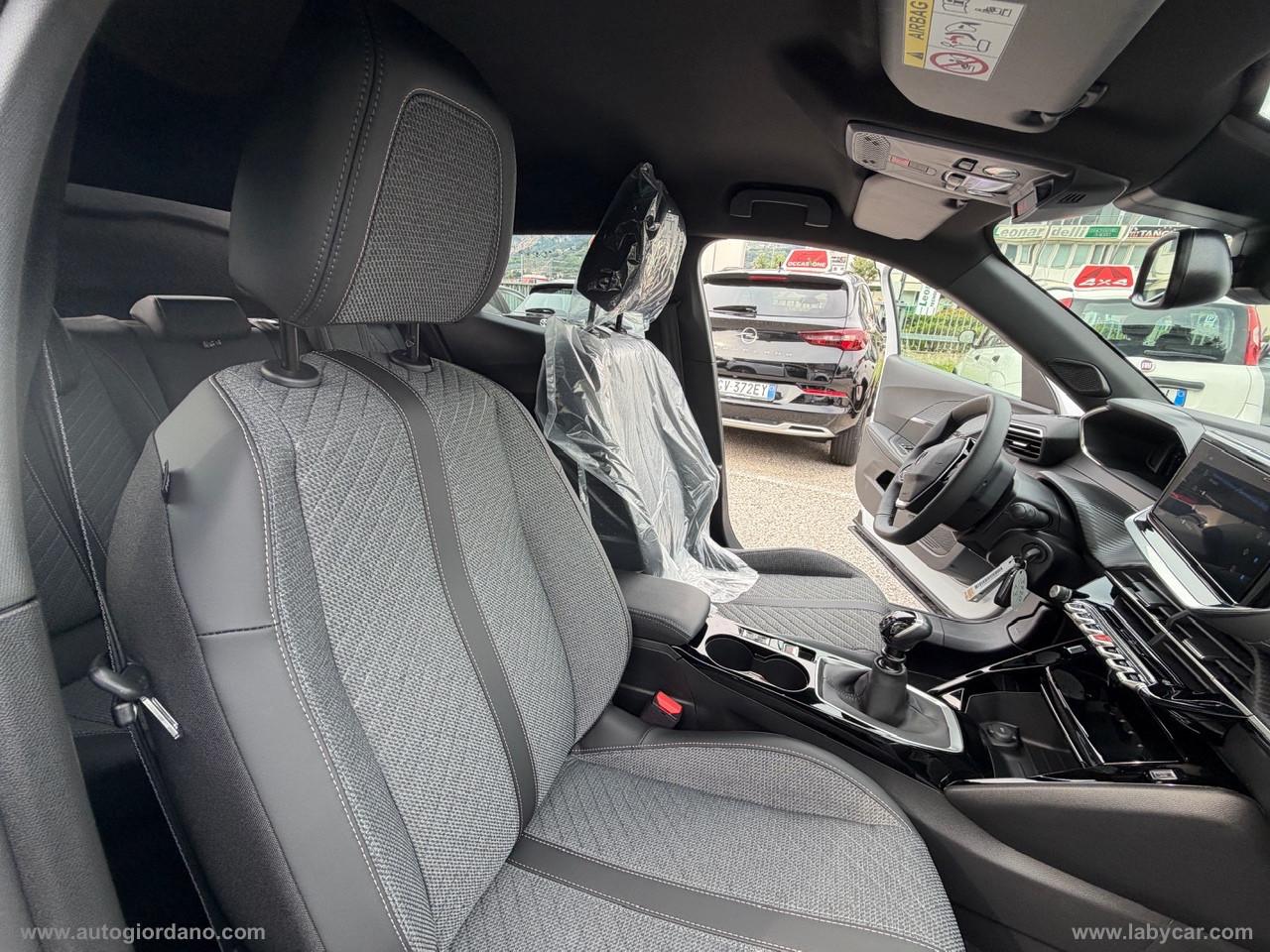 PEUGEOT 2008 PureTech 100 S&S Allure