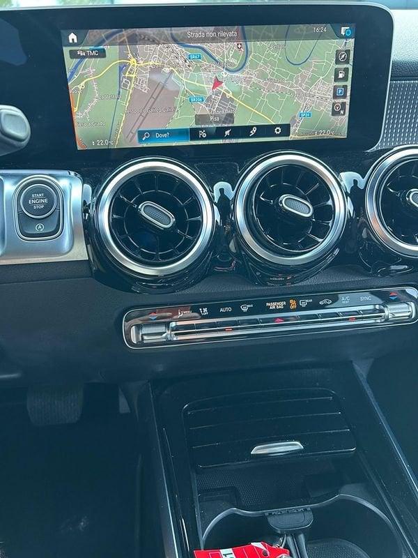 Mercedes-Benz GLB - X247 2019 180 D Sport 8G-DCT