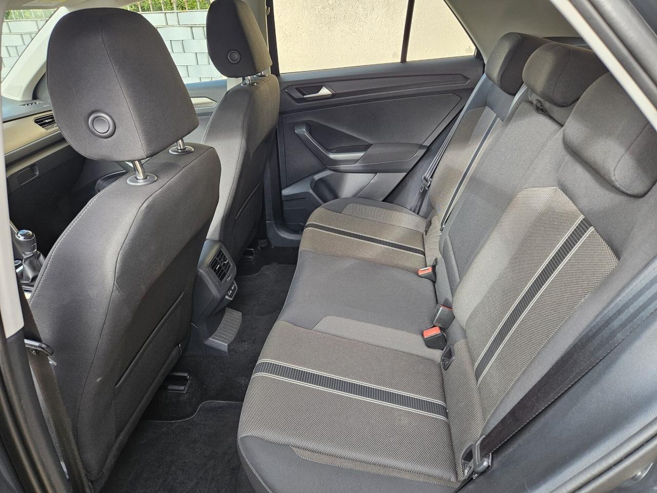 Volkswagen T-Roc 1.0 TSI 110CV BlueMotion 2021