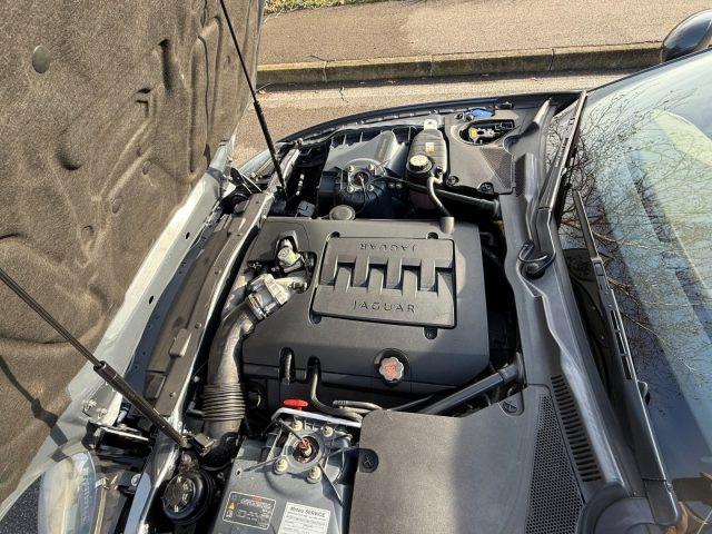 JAGUAR XK 4.2 V8 Coupé