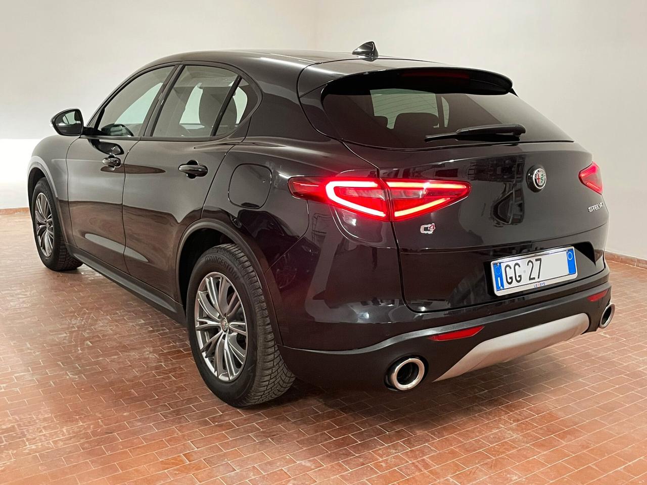 Alfa Romeo Stelvio 2.2 TD 190 CV Q4 Business Cerchi 18