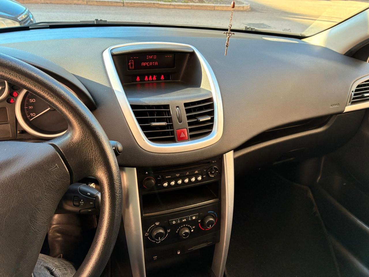 Peugeot 207 Plus 1.4HDi 5p.perfetta-13