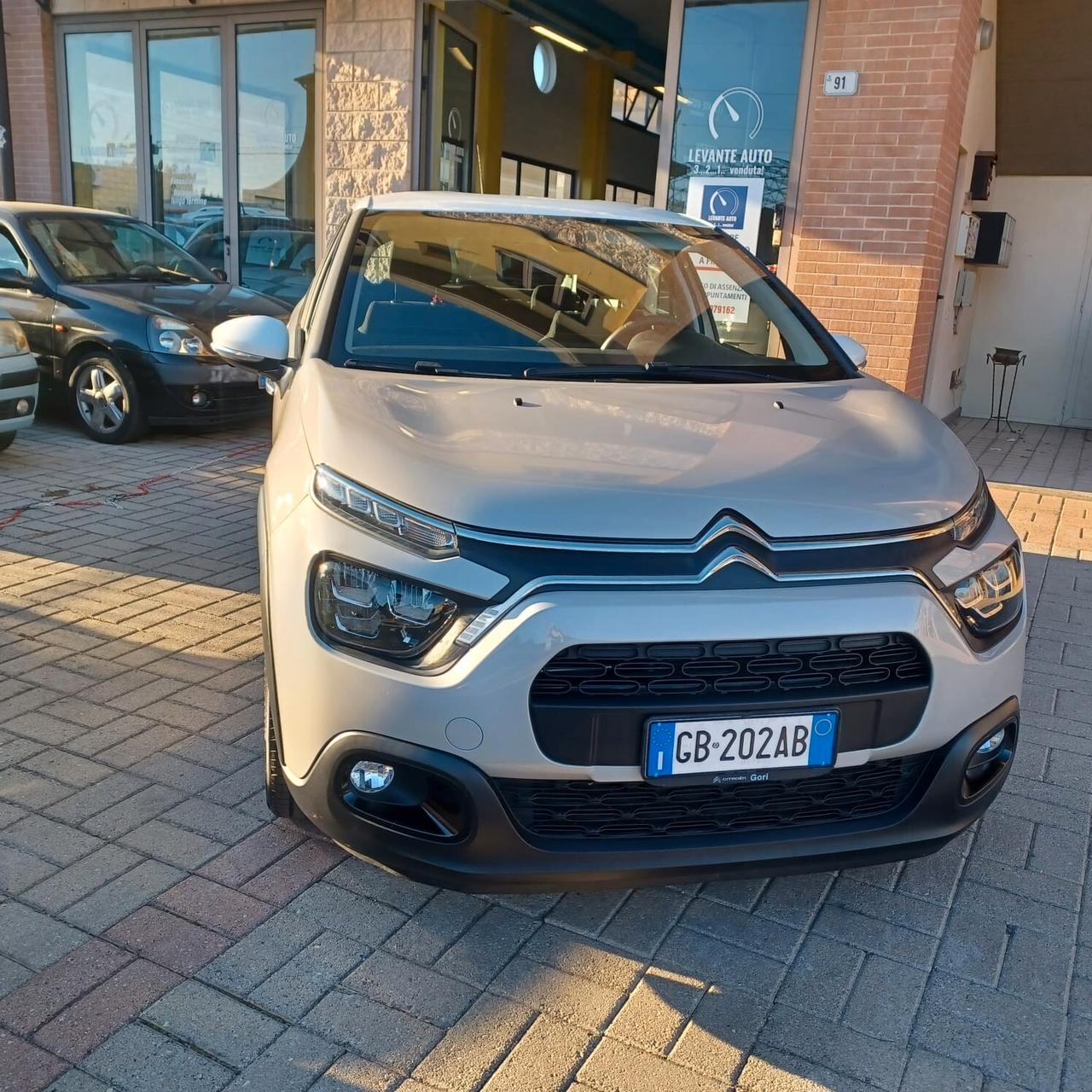 27158KM PARI AL NUOVO C3 1.2 NEOPATENTATI