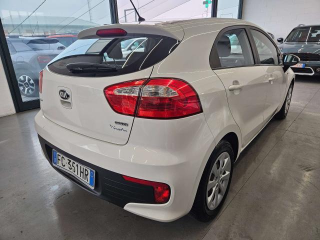 Kia Rio 5p 1.1 crdi Active EURO 6 / NEOPATENTATI