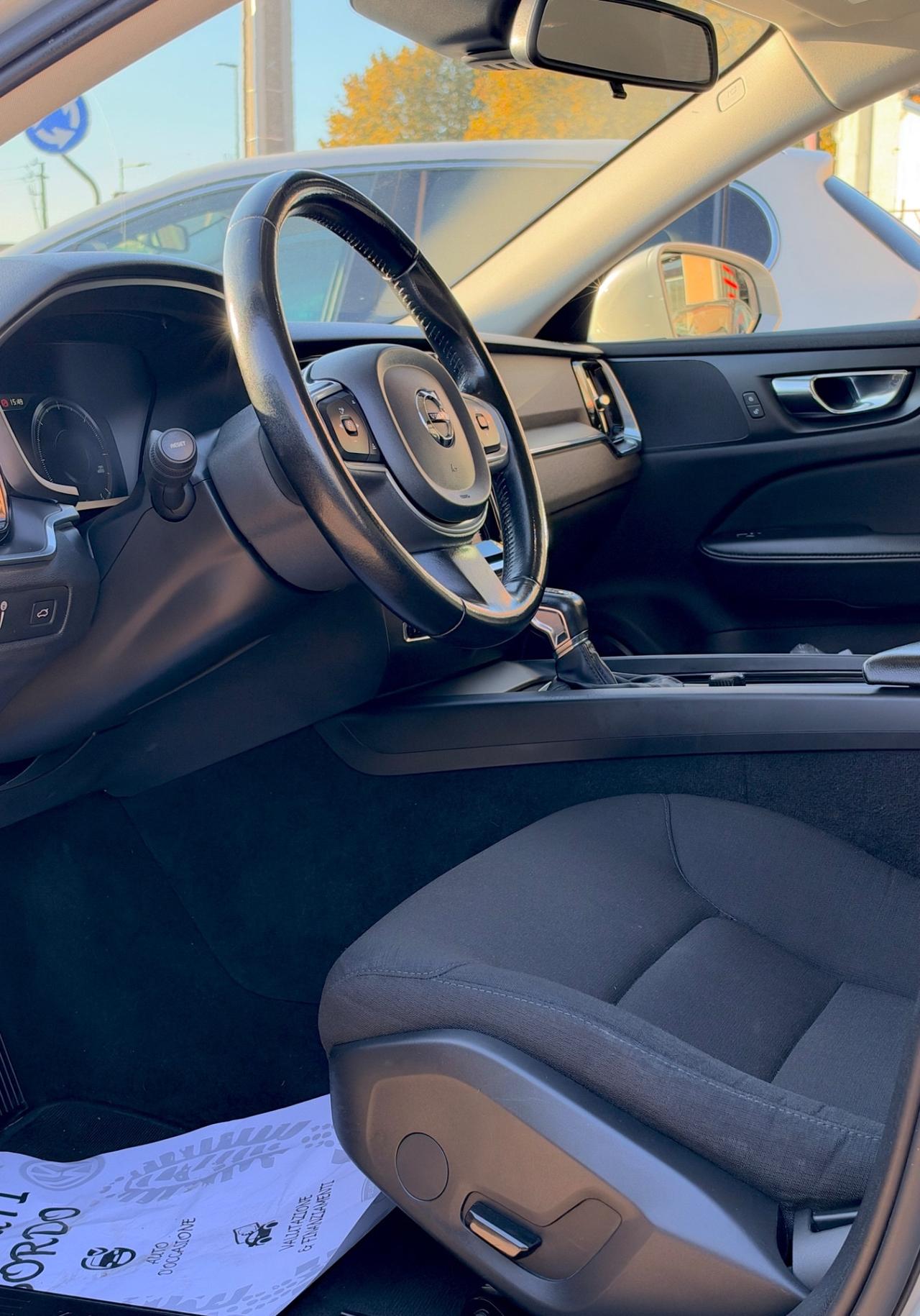 Volvo V60 D3 Geartronic R-design