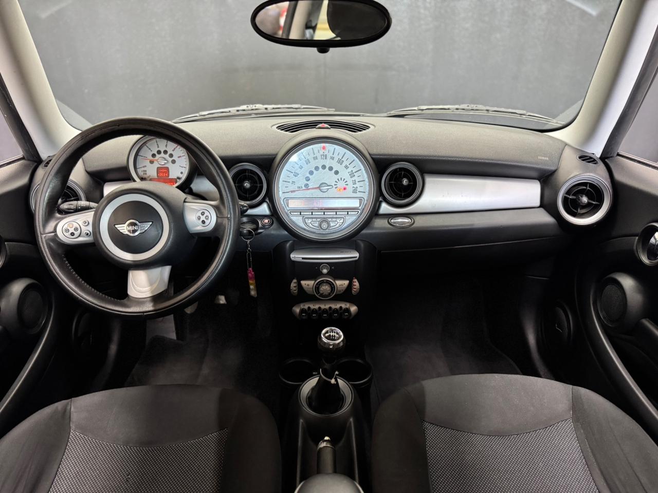 Mini Cooper D 1.6 Diesel R56