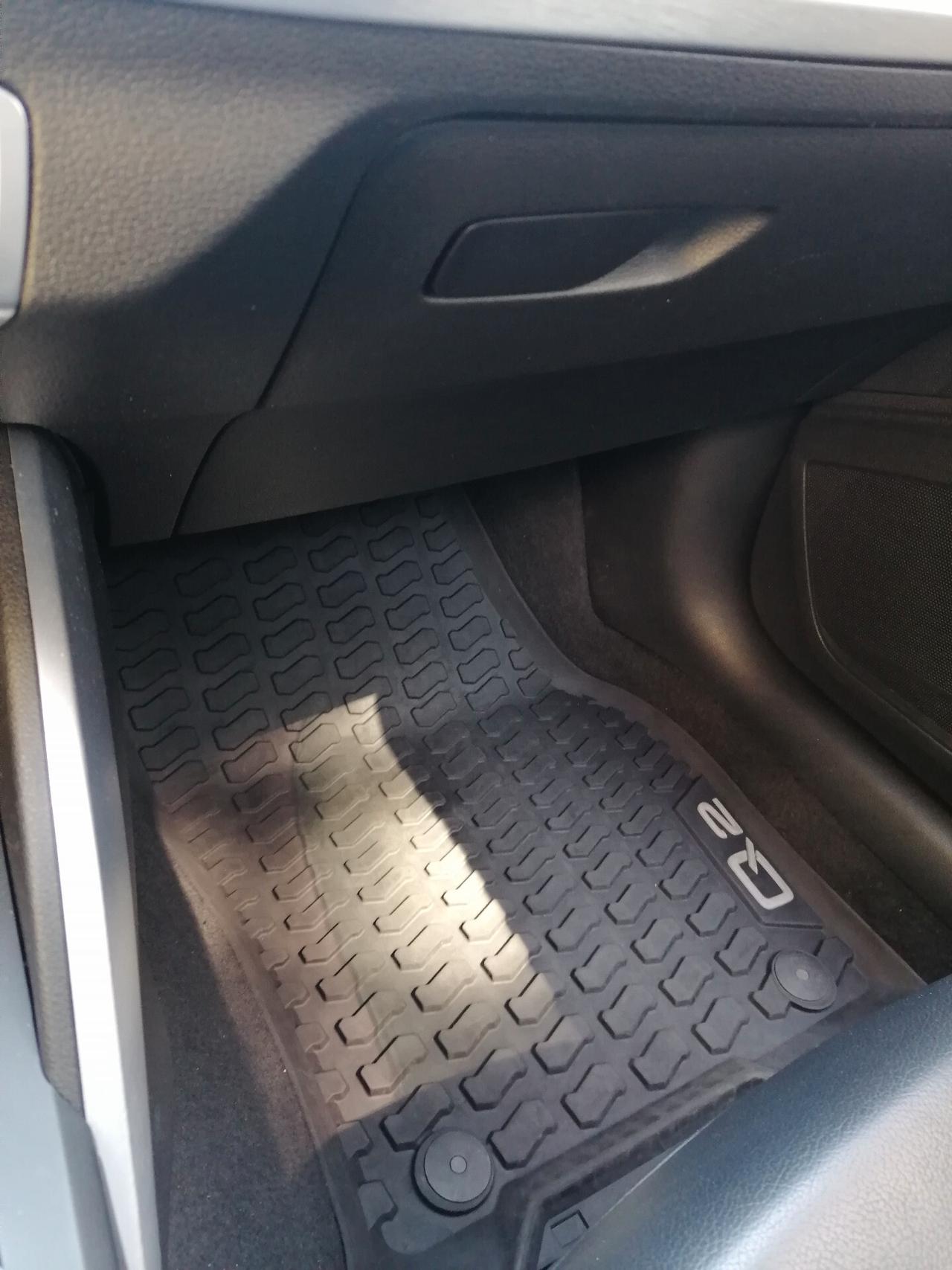 Audi Q2 1.6 TDI SPORT TETTO-VIRTUAL-FULL LED-PELLE ful