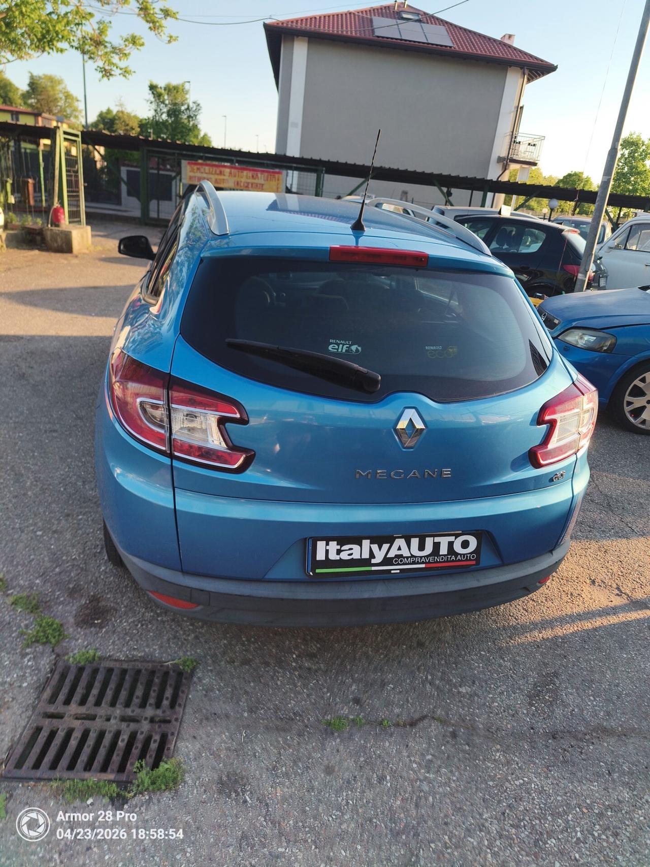 Renault Megane Mégane 1.5 dCi 110CV Start&Stop ESM SporTour Wave