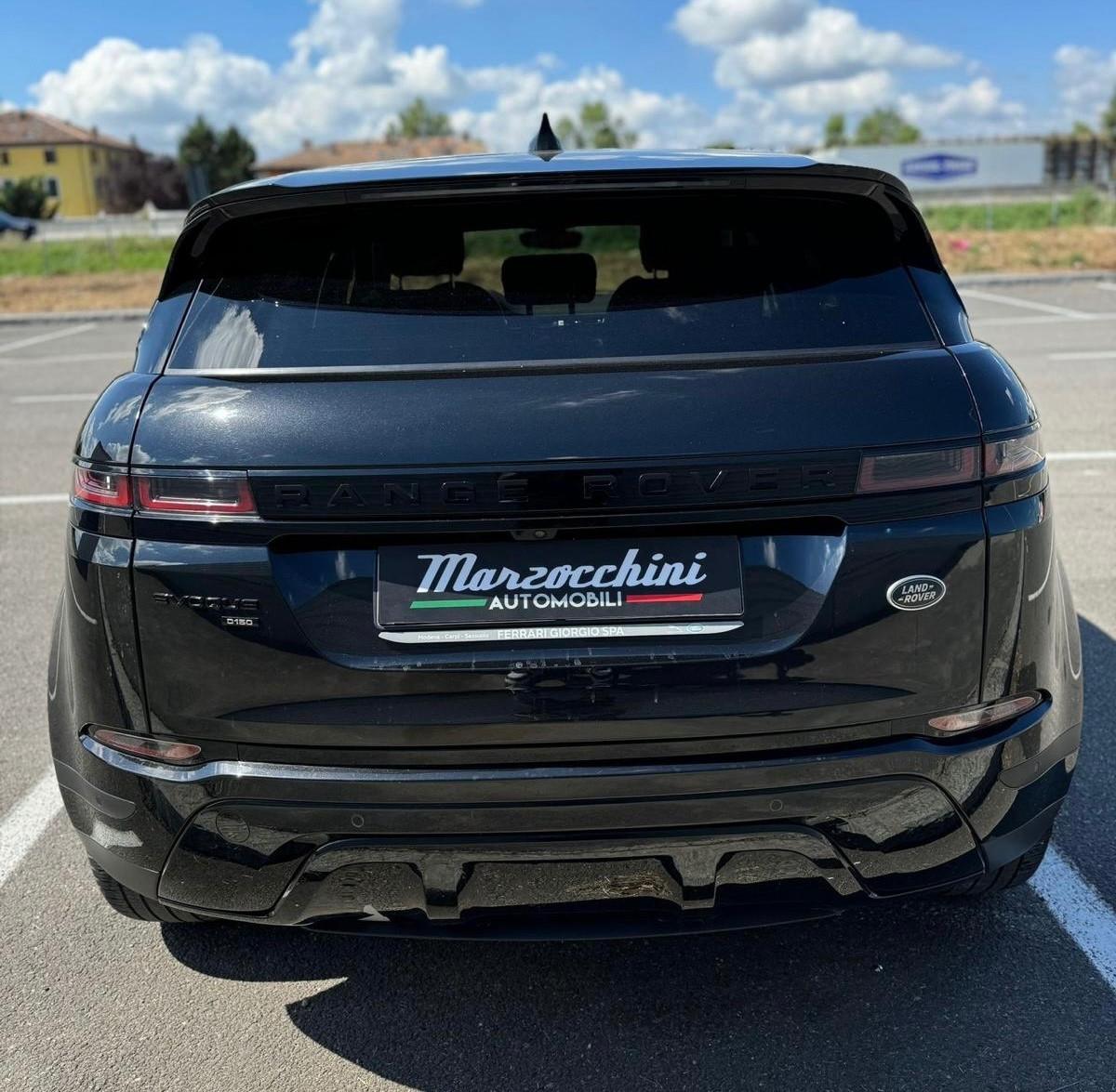 RANGE ROVER EVOQUE TOTAL BLACK 2020