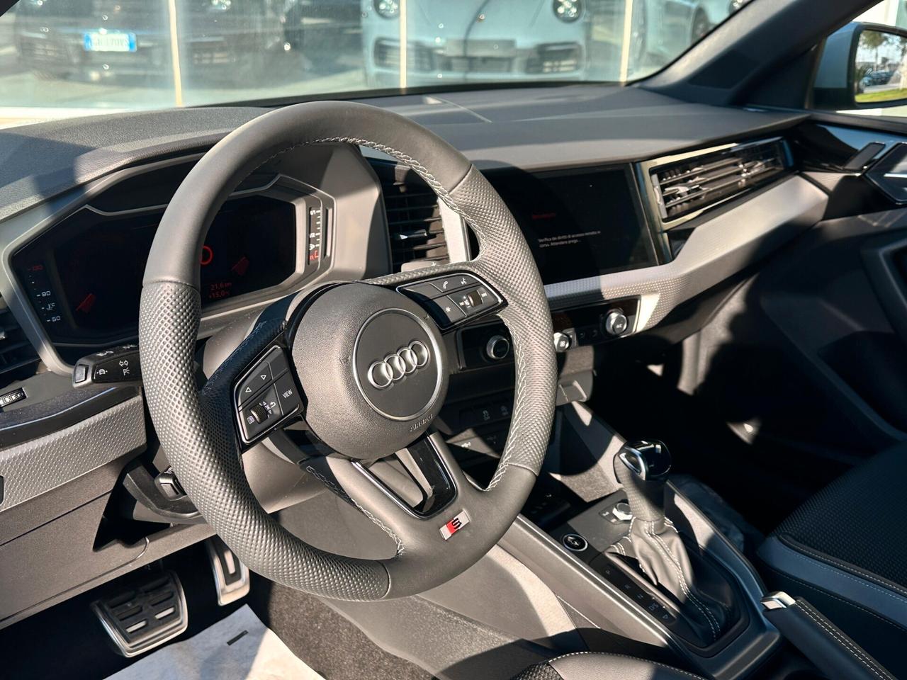 Audi A1 Spb 30 Sline possibilità noleggio no scoring