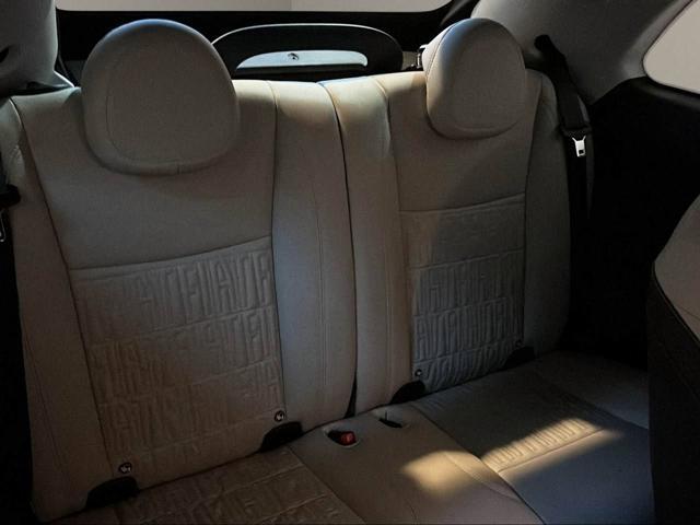 FIAT 500C Cabrio 42 kWh La Prima 320 Km autonomia