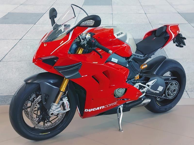 Ducati Panigale V4 R
