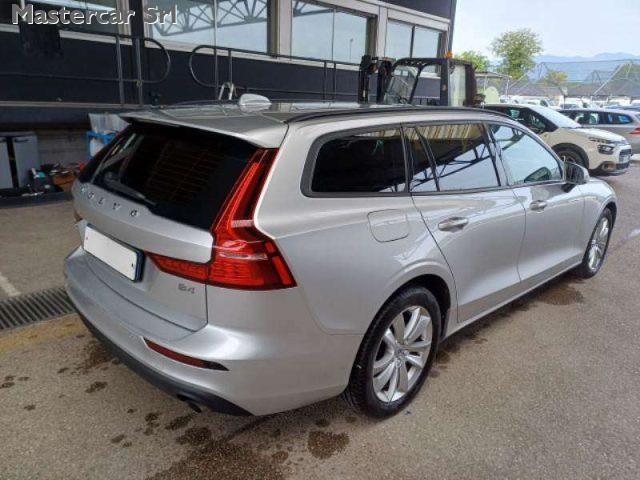 VOLVO V60 V60 2.0 b4 Momentum Business auto - GH735PL