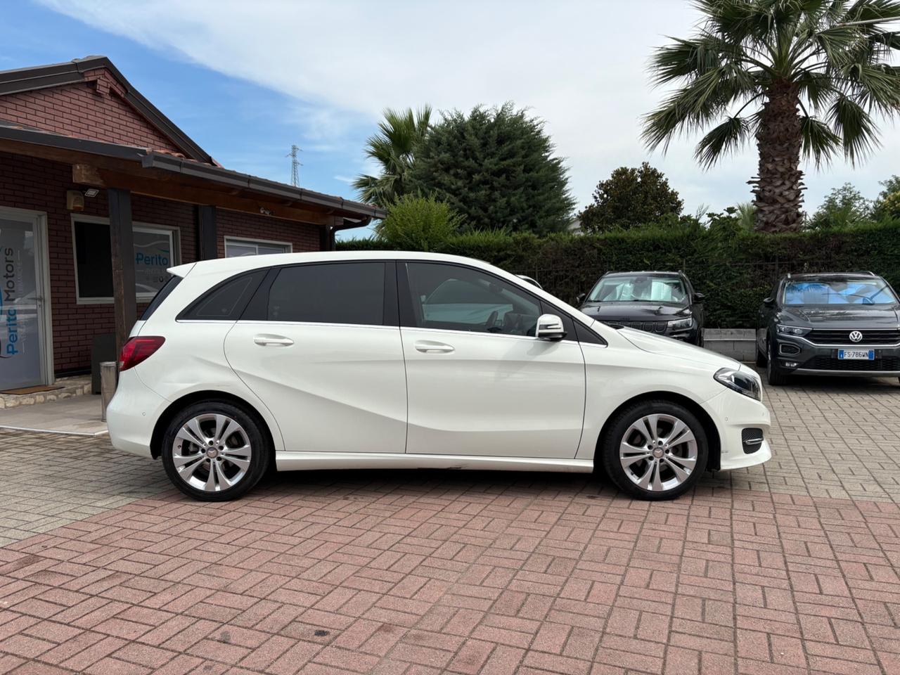 Mercedes-benz B 180 d Automatic Executive