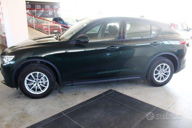 ALFA ROMEO Stelvio 2.0 Turbo 200 CV AT8 Q4 Busin