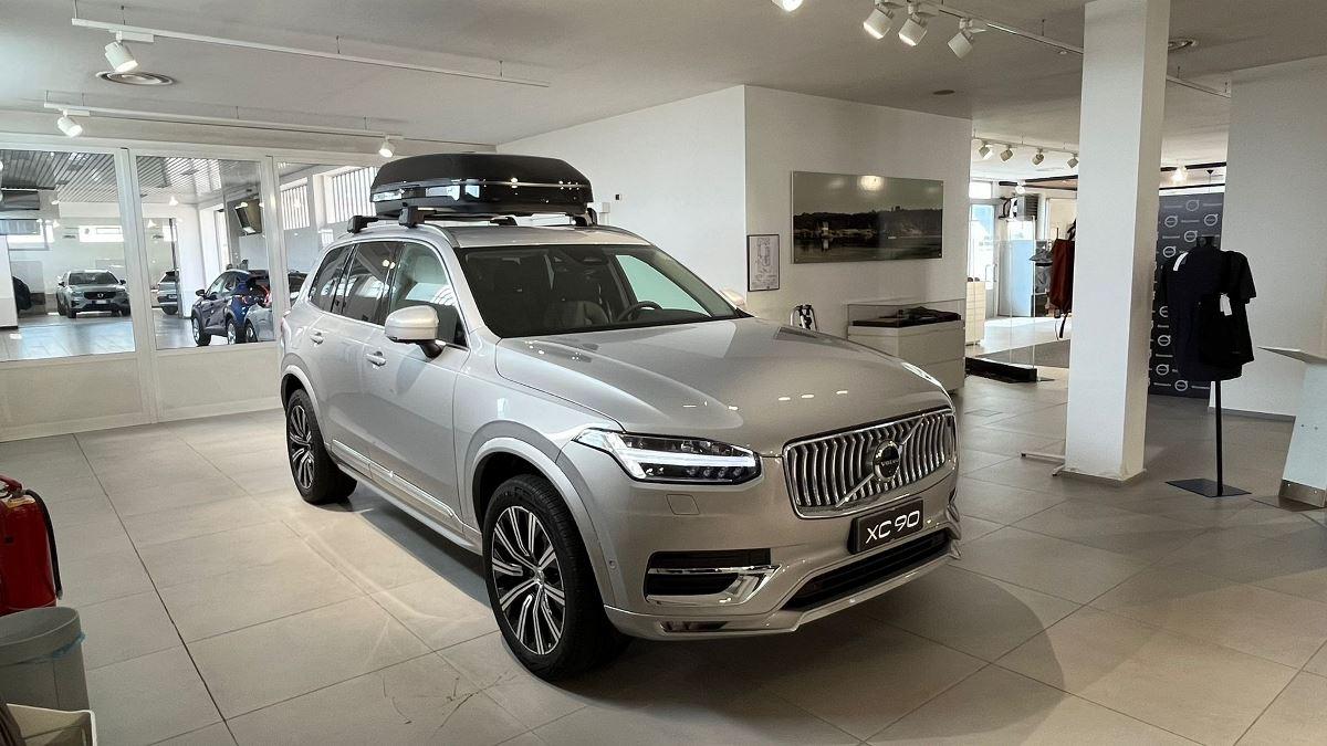 VOLVO Xc90 B5 Mild Hybrid (D) Awd Automatico 7 Posti Plus Bright