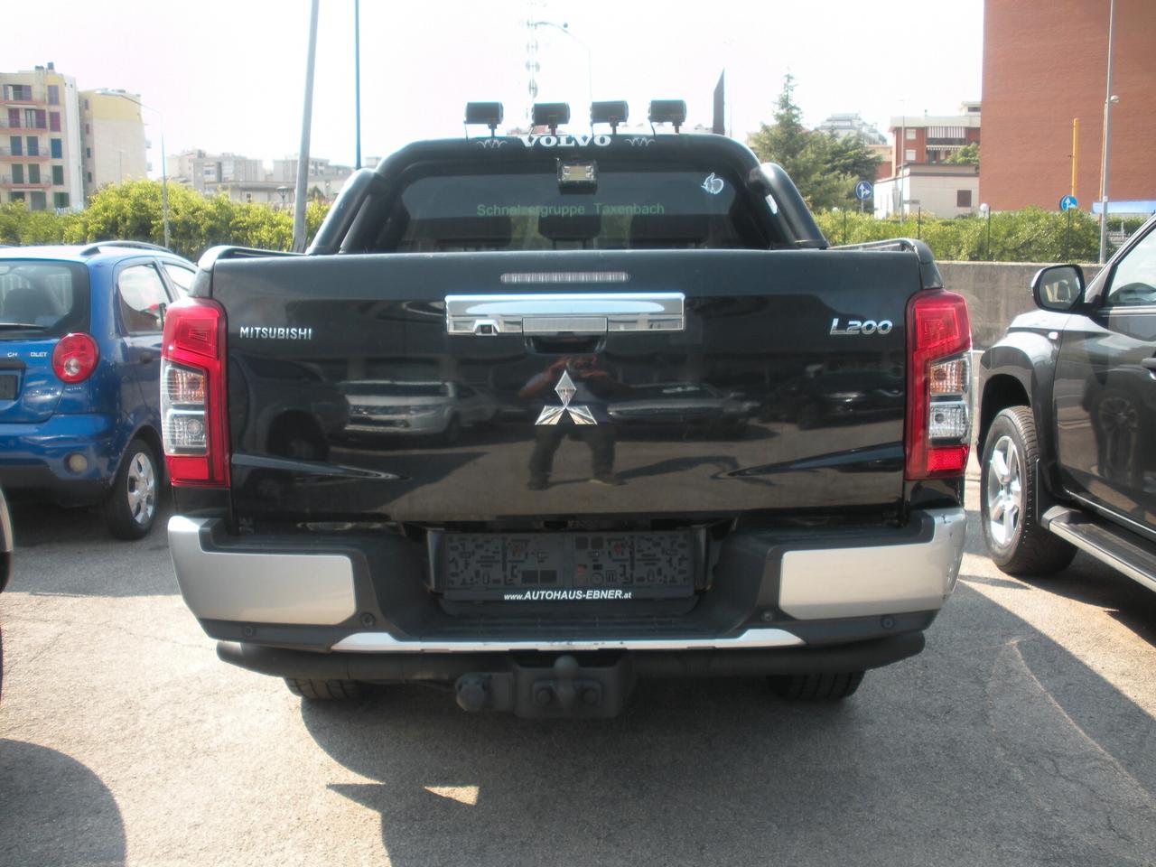 Mitsubishi L200 2.3 D Double Cab 4x4 Super Select Intense aut.