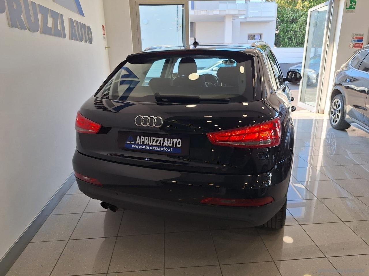 AUDI Q3 2.0 TDI Business
