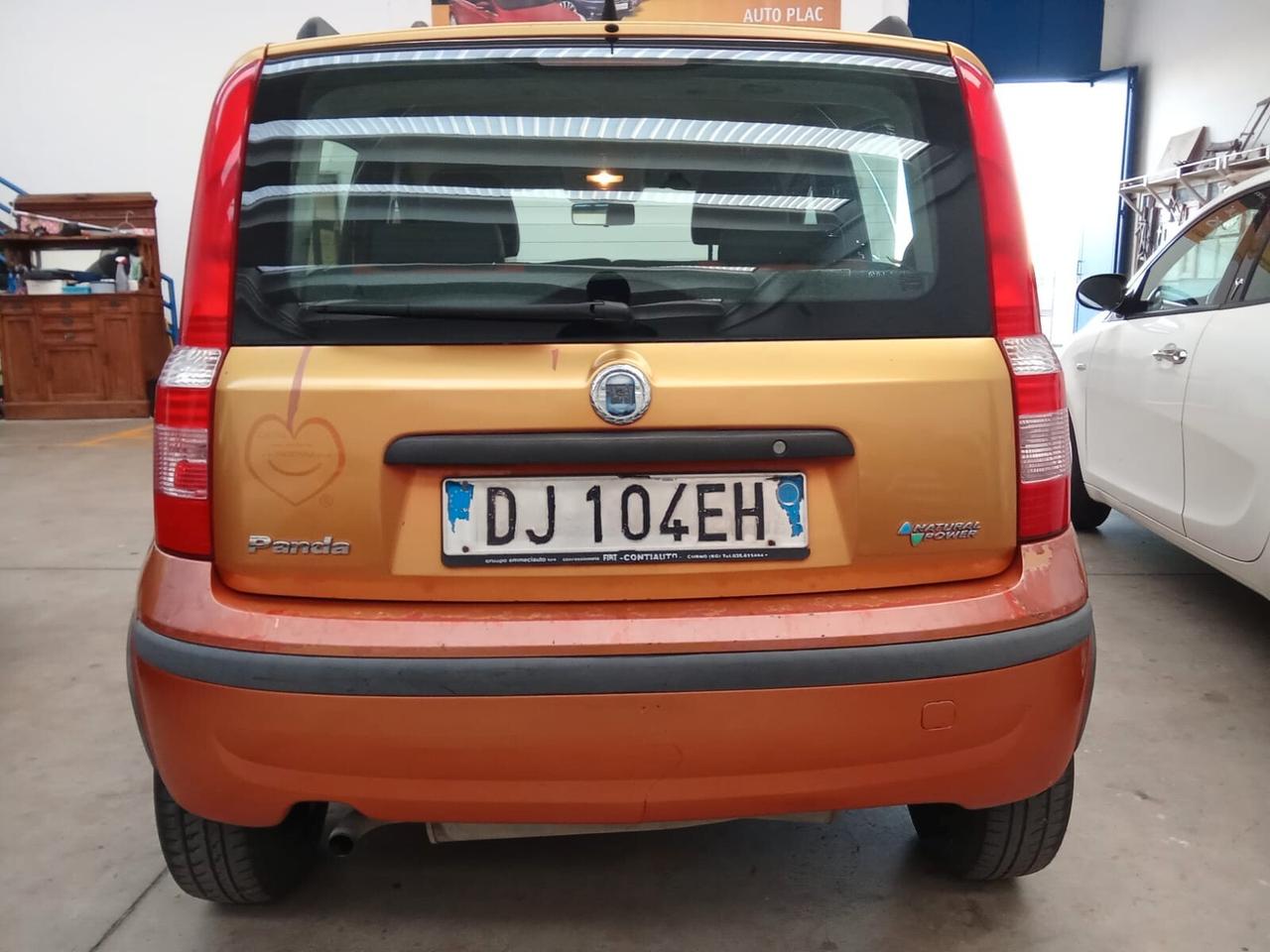 Fiat Panda 1.2 Dynamic Natural Power760kv/ NEOPATENTATI