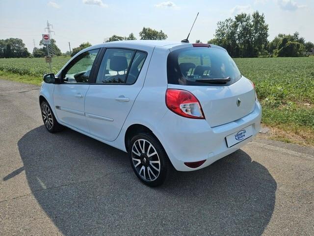 Renault Clio 1.2 16V 5 porte Dynamique