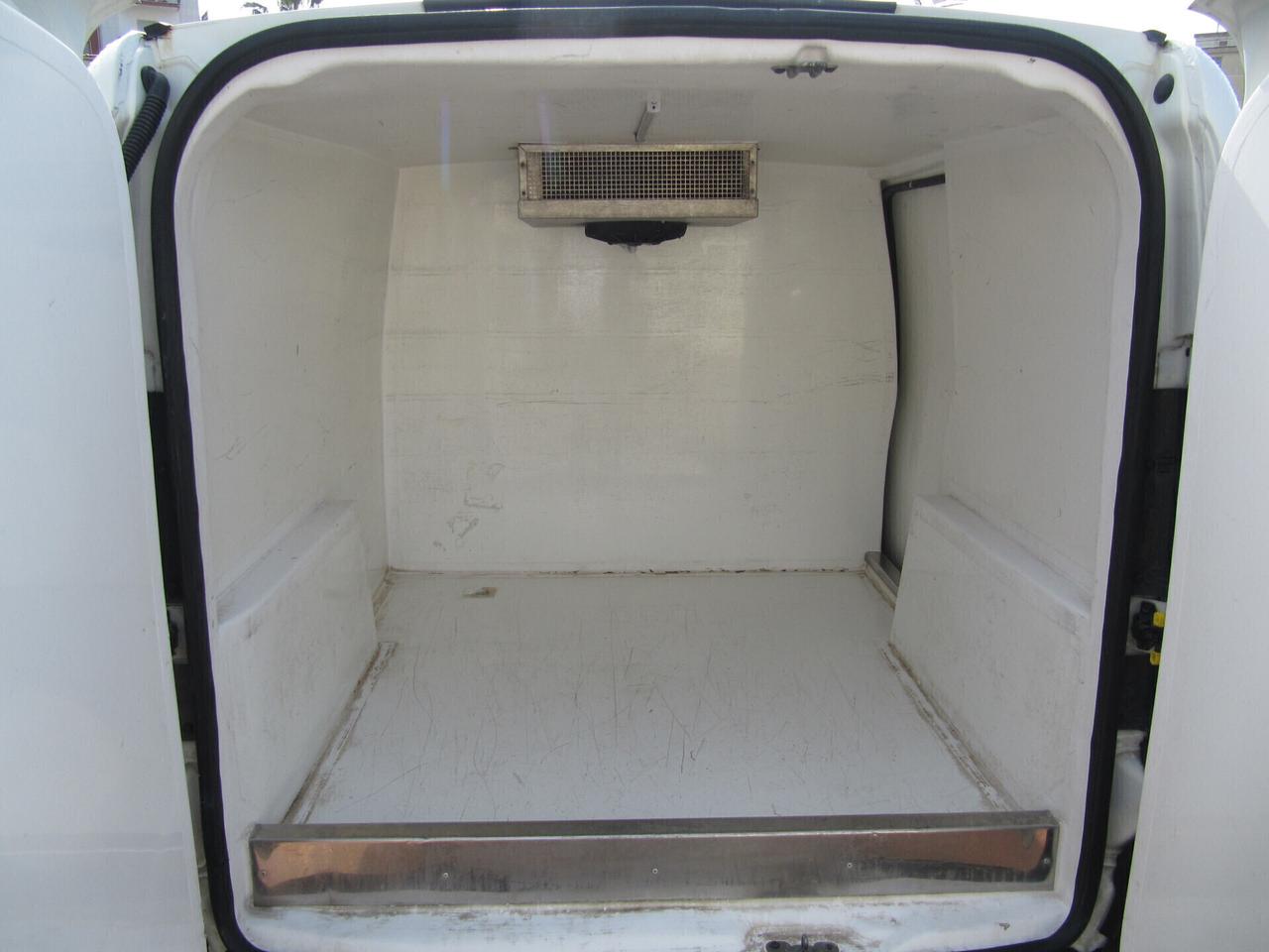 FIAT DOBLO' 1.3 MJT CABINATO FRIGORIFERO