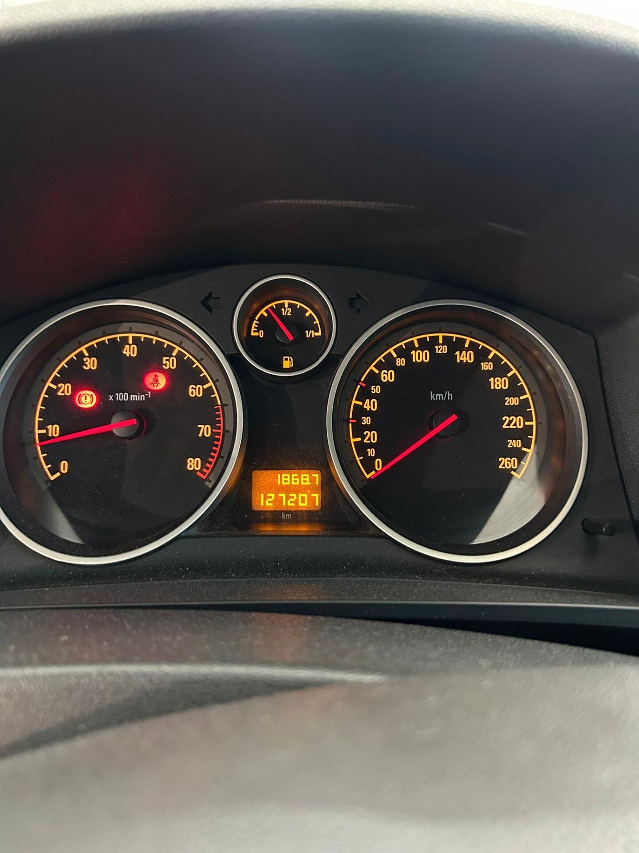 Opel Zafira 1.6 16V VVT One