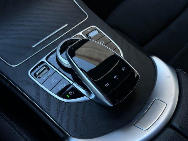 MERCEDES-BENZ C 200 d Auto Coupé Premium Plus AMG Line